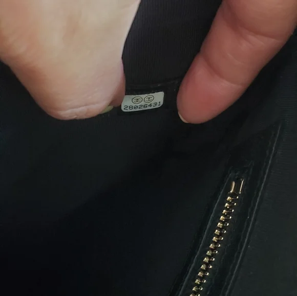 CHANEL Black Caviar Clutch Case Very Good - Picture 6 of 8